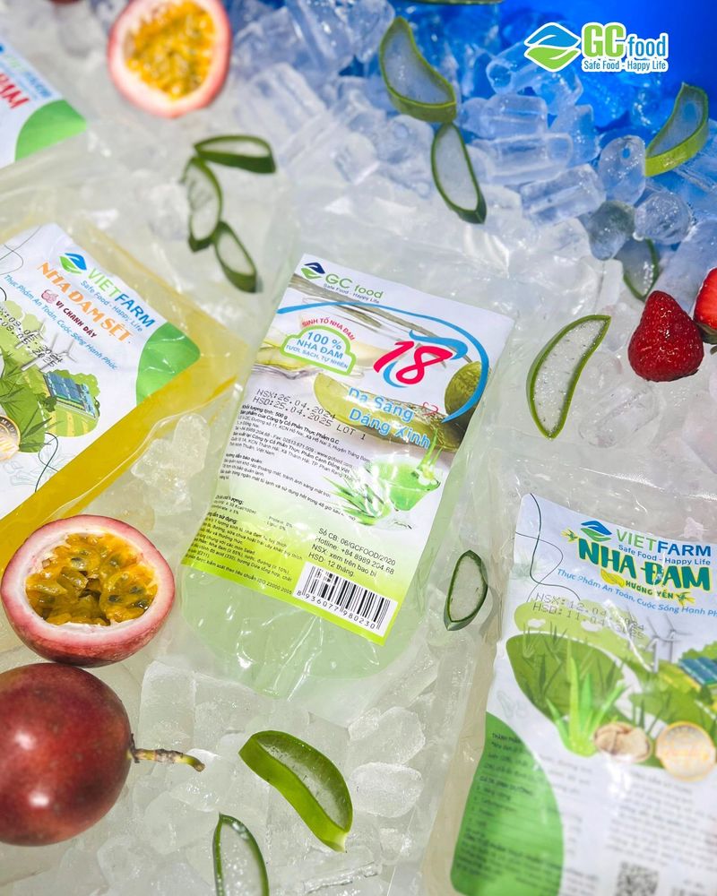 Mọi người có thể áp dụng những cách làm nha đam hết nhớt như ngâm đường để làm sạch nhớt và giảm vị đắng vốn có.