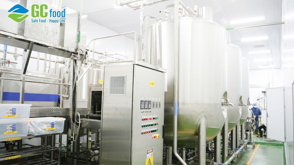 Dây chuyền sản xuất thực phẩm tại GC Food đạt chuẩn quốc tế.