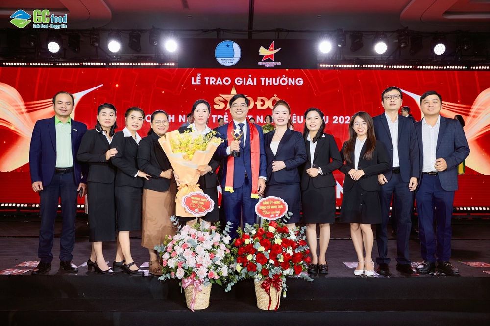 Doanh nhân Nguyễn Văn Thứ - Chủ tịch HĐQT GC Food được trao tặng Giải thưởng Sao Đỏ vào năm 2025 