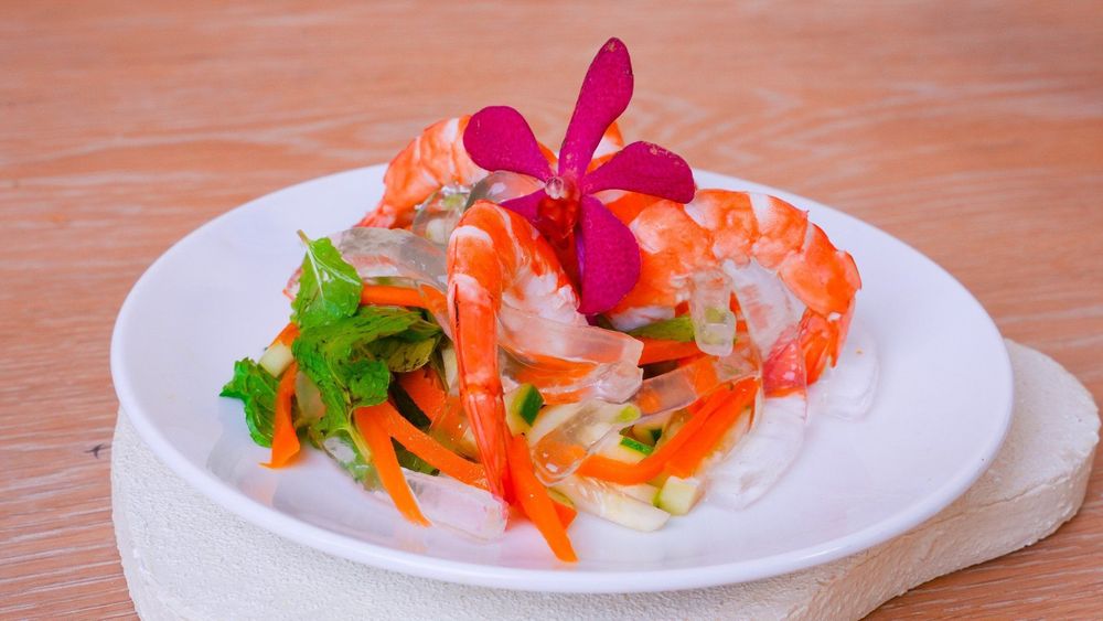 Gỏi nha đam không chỉ ngon về hương vị mà còn bắt mắt về hình thức. 