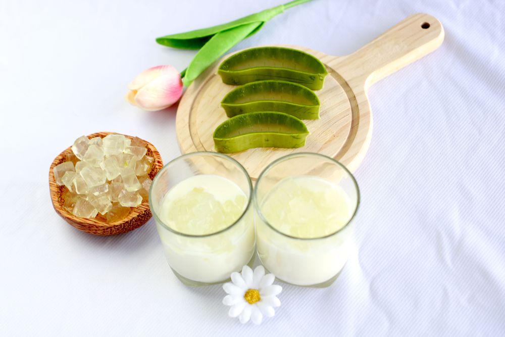 Aloe jelly is great for adding to yogurt.
