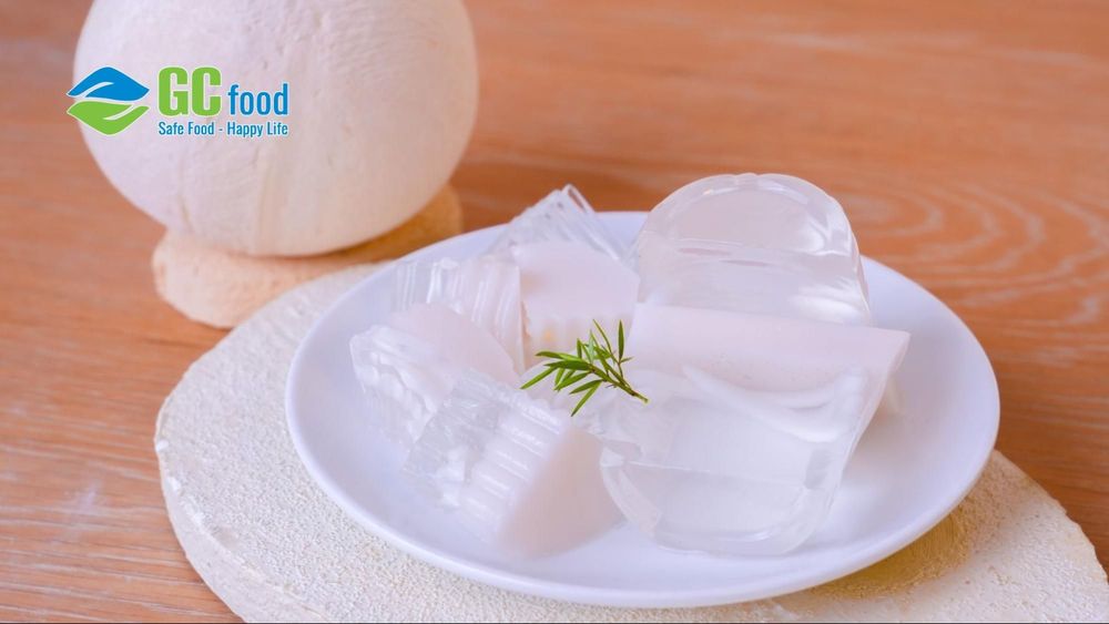 You should measure the correct ratio of agar powder to water to prevent the jelly from releasing excess liquid.