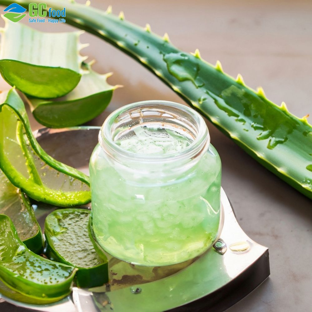 How many calories are in natural aloe vera bird's nest drinks? Only about 30 - 50 calories per 100ml.