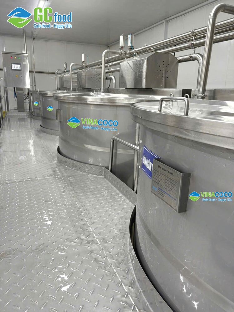 Quy trình khép kín trong sản xuất của GC Food với dây chuyền sản xuất hiện đại, tự động hóa. 