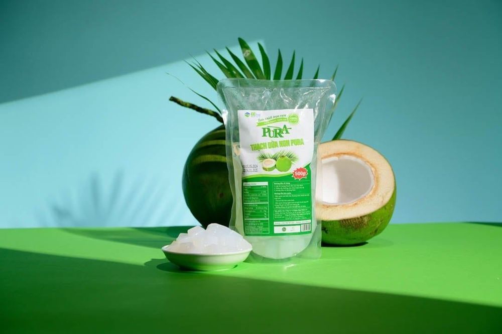 You can elevate your nata de coco dessert by adding GC Food’s nata de coco as a delicious topping.