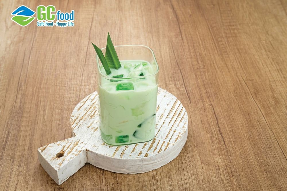 Ly trà sữa nha đam vừa béo thơm vừa thanh mát.