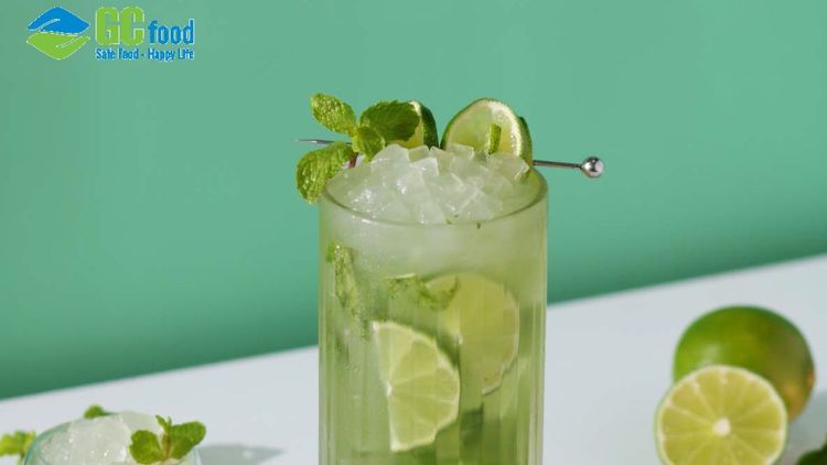 How to make lemon mint tea with fresh aloe vera topping easily at home