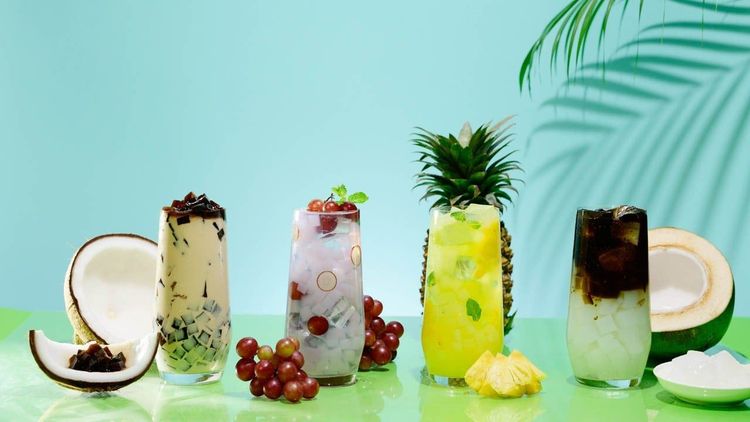 Thạch dừa non là gì? Ngôi sao mới trong ngành F&B