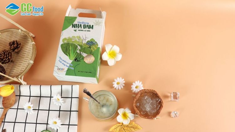 Hướng dẫn làm mứt nha đam dẻo ngọt nhâm nhi ngày Tết tại nhà