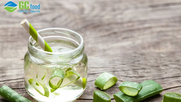 How many calories are in natural aloe vera bird's nest drinks?