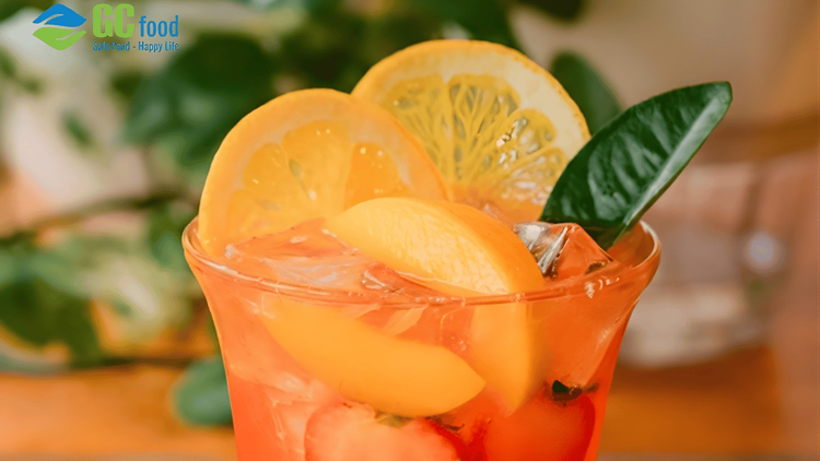 Cách làm trà cam đào dâu tây thạch dừa thanh mát chuẩn vị tại nhà