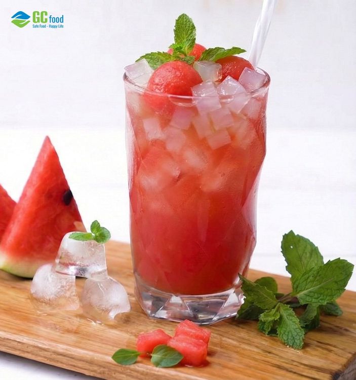 Công thức pha chế trà dưa hấu nha đam giải nhiệt, làm đẹp da tại nhà