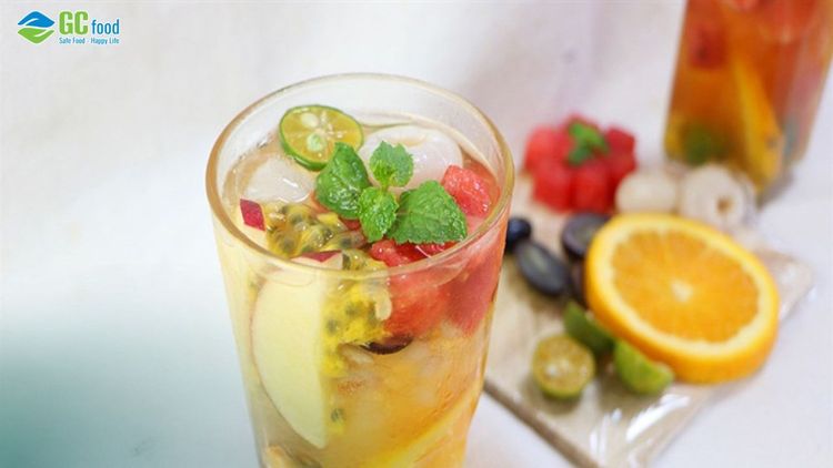 Bí quyết làm trà trái cây nhiệt đới chuẩn vị, thơm ngon cho ngày hè