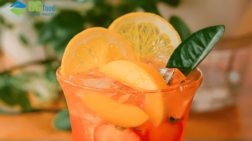 Orange peach strawberry tea with coconut jelly - A refreshing recipe
